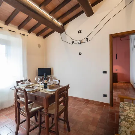 Agriturismo Castel d'Alfiolo-Barcomonte-2